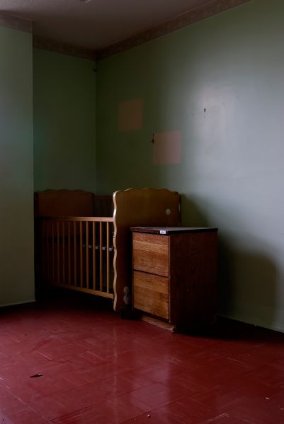 Corner Crib