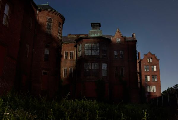 Asylum Shade