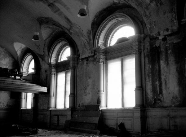 Auditorium Windows