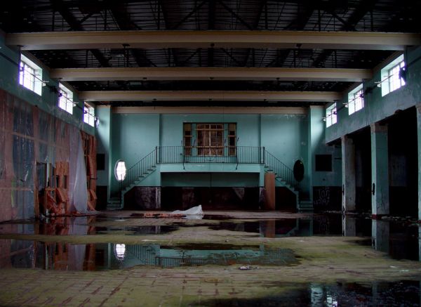 Olander Cafeteria