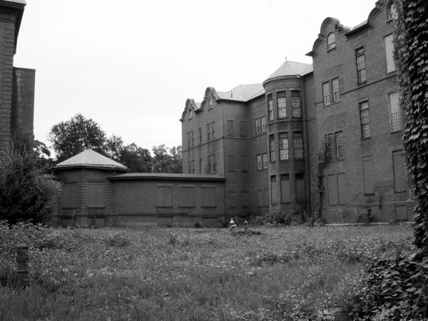 Silent Structures