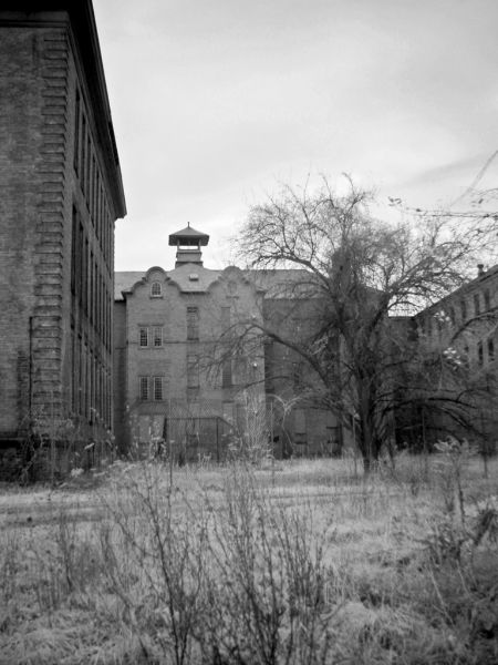Dead Hospital