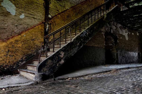 Descent of Decay