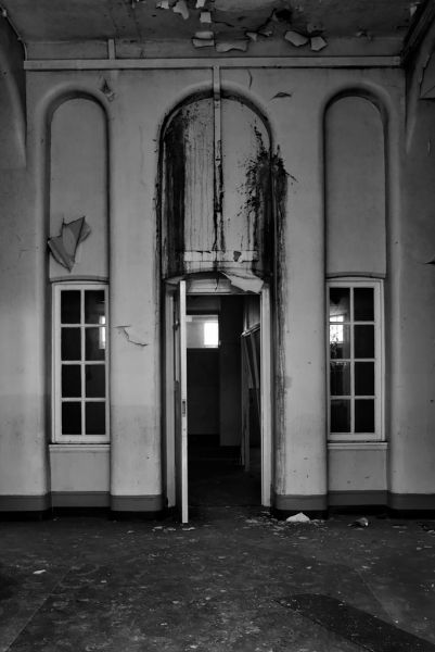 Tall Arches