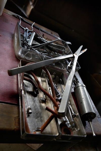 Rib Spreader