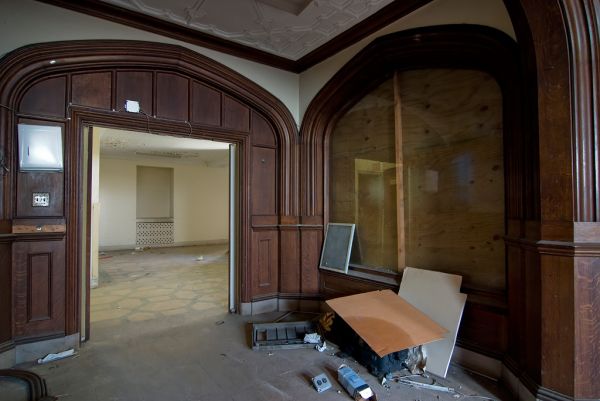 Isolation Viewing Room