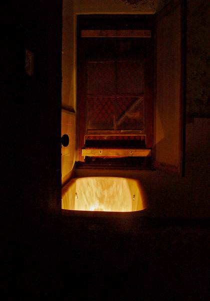 Tub Light