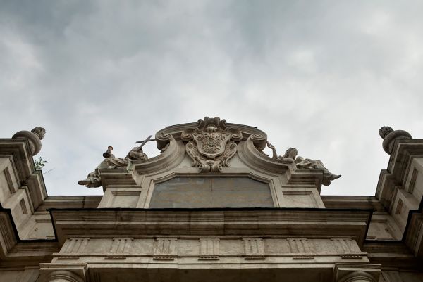 Crest
