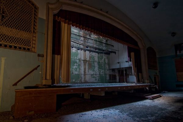 Stage