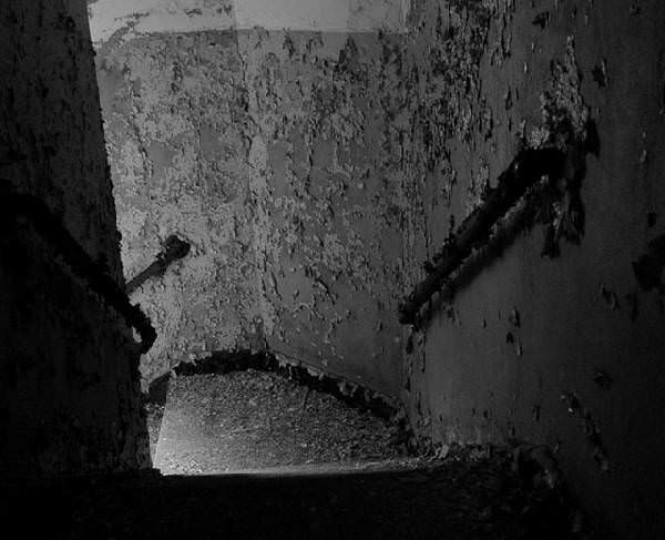 Segmented Stairwell