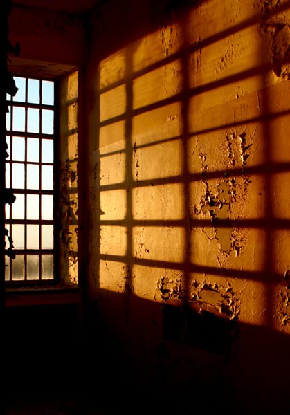 Parallel Light