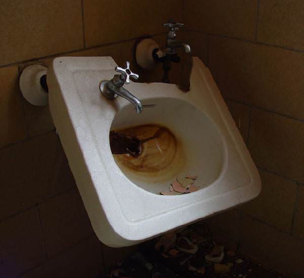 Fallen Sink
