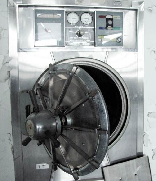 Autoclave