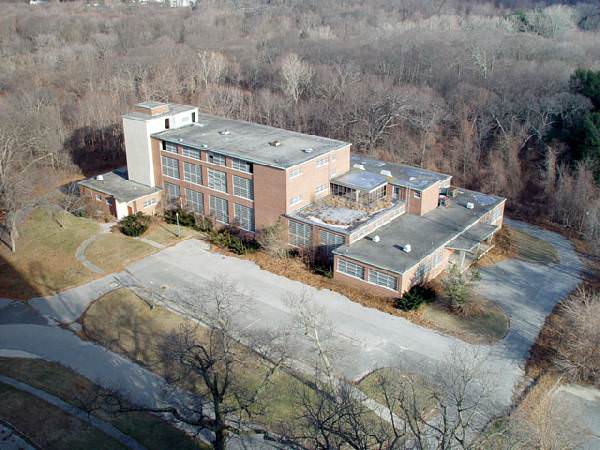 Laundry Building