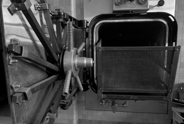 Autoclave