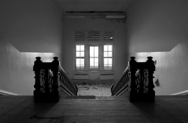Former Grandeur