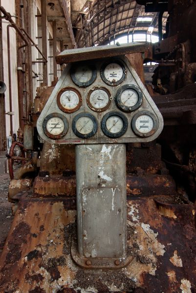 Gauge Station