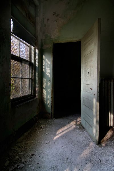 Where the Sun Cannot Reach