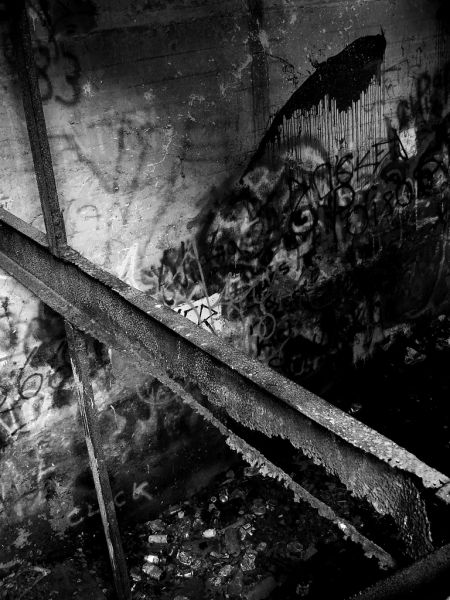 Corroded Supports